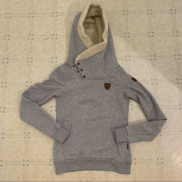 Women’s Pullover with Sherpa Lined Hood - Picture 8 of 9